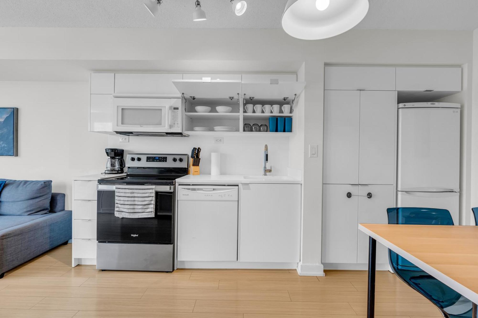 City Downtown Suites Торонто Экстерьер фото