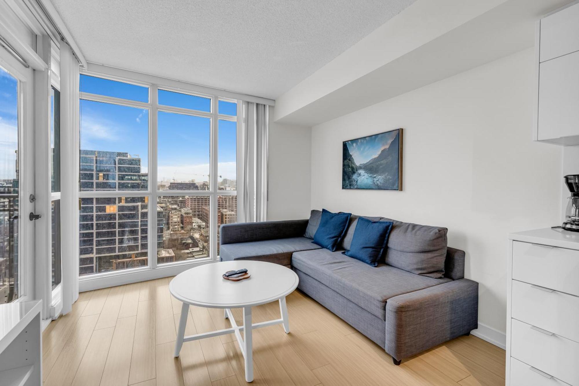 City Downtown Suites Торонто Экстерьер фото